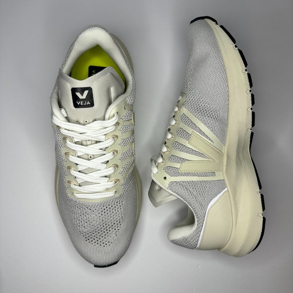 VEJA| Men's Marlin V-Knit running sneakers